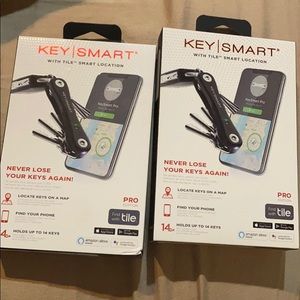 Key smart keychains